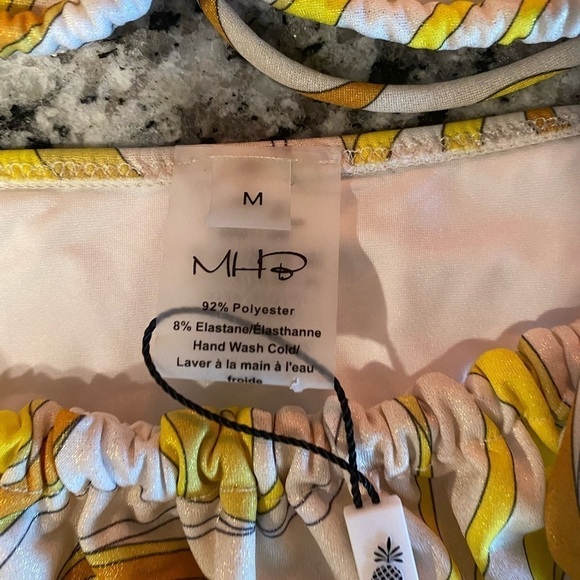Monica Hansen Beachwear Vintage Chic Wrap Bikini Top and Bottoms small/medium - Picture 8 of 14